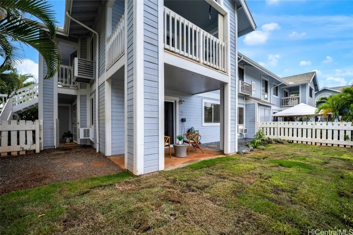 Hawaii Real Estate | View 94-205 Lumiaina Place, G102 | 2 Beds, 2 Baths