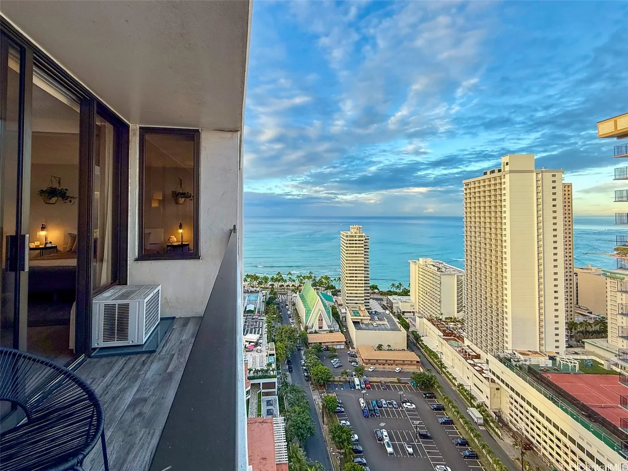 Hawaii Real Estate | View 201 Ohua Avenue, 3408-T1 | 1 Bed, 1 Bath