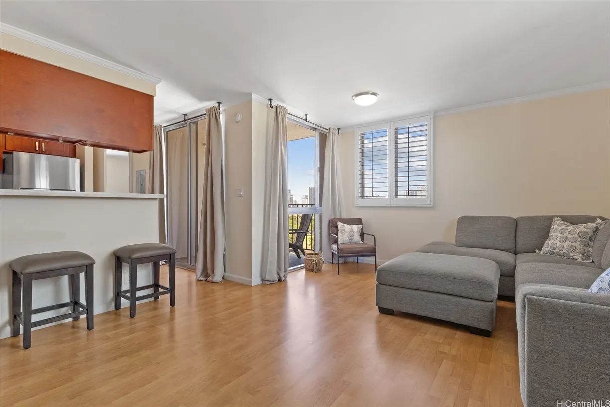 Hawaii Real Estate | View 2916 Date Street, 9A | Listing