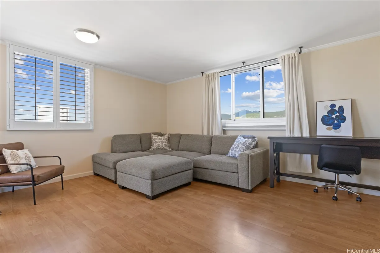 Hawaii Real Estate | View 2916 Date Street, 9A | Listing