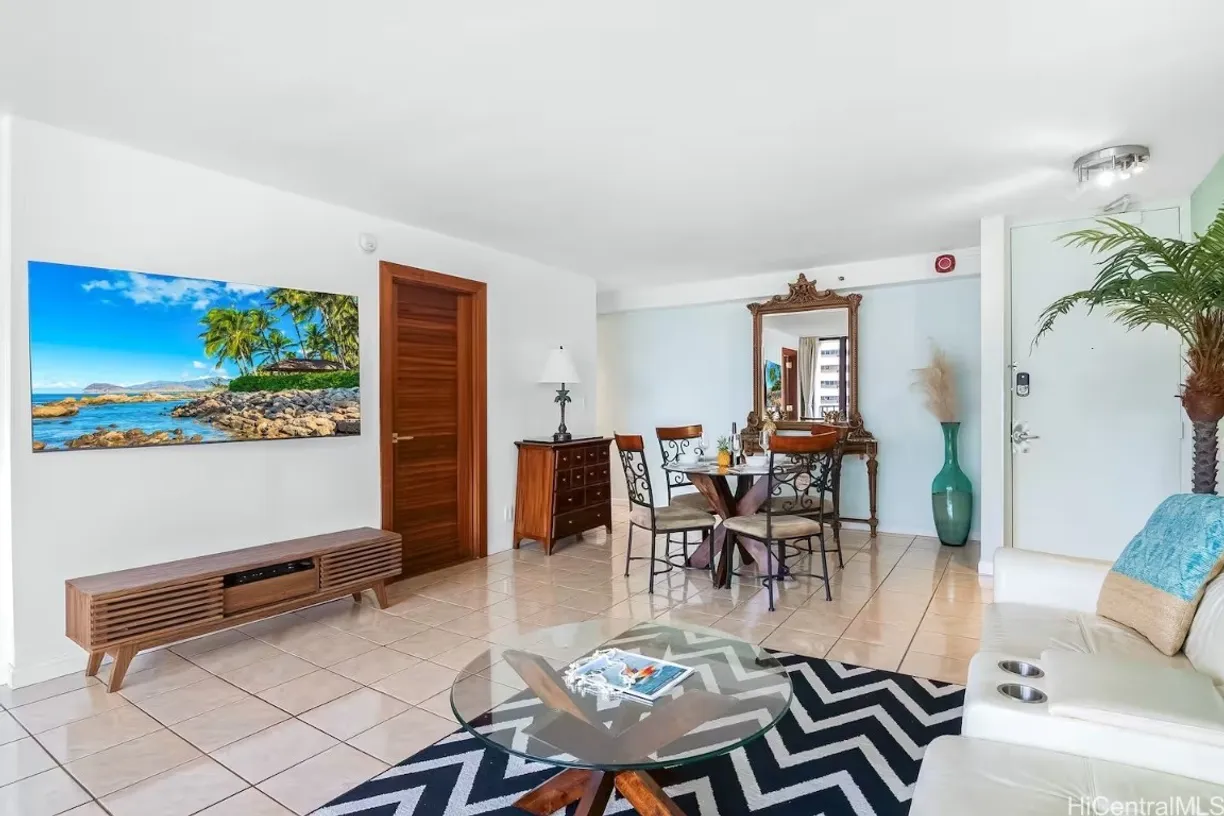 Hawaii Real Estate | View 201 Ohua Avenue, T1-1813 | Listing