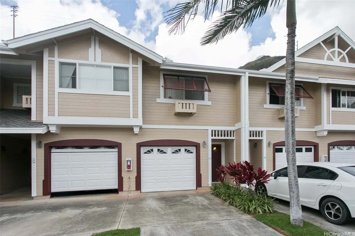 Hawaii Real Estate | View 7128 HAWAII KAI Drive, 97 | 2 Beds, 2 Baths