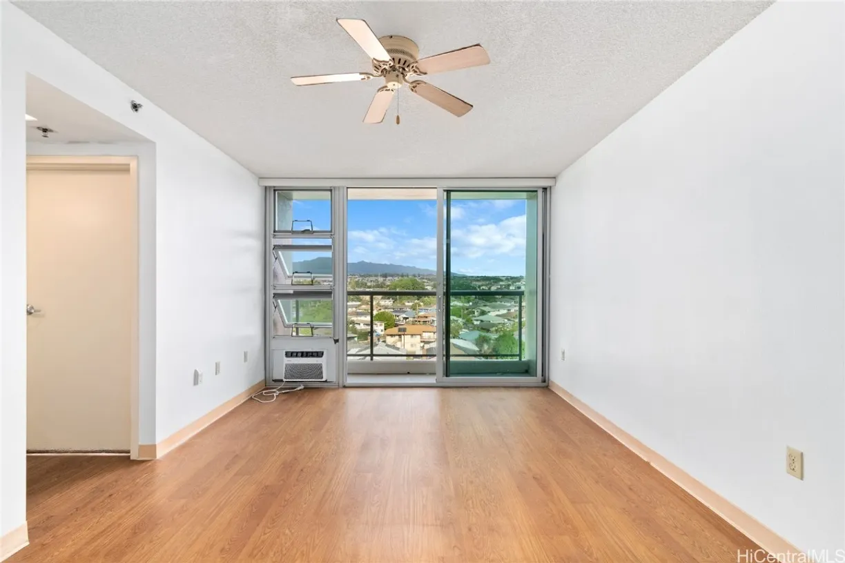Hawaii Real Estate | View 94-979 Kauolu Place, 914 | Listing