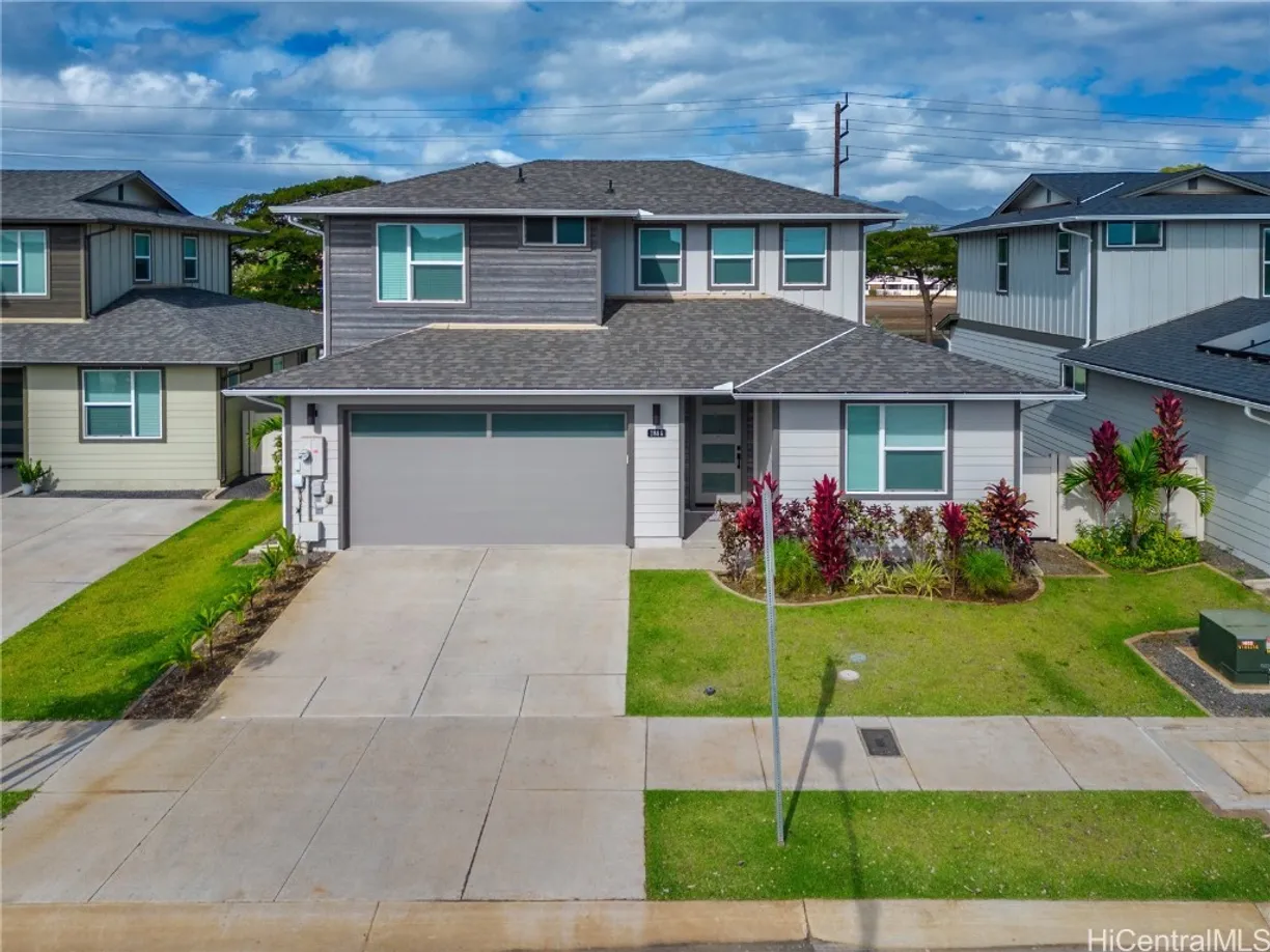 Hawaii Real Estate | View 91-1886 Makahehi Loop | 4 Beds, 3 Baths