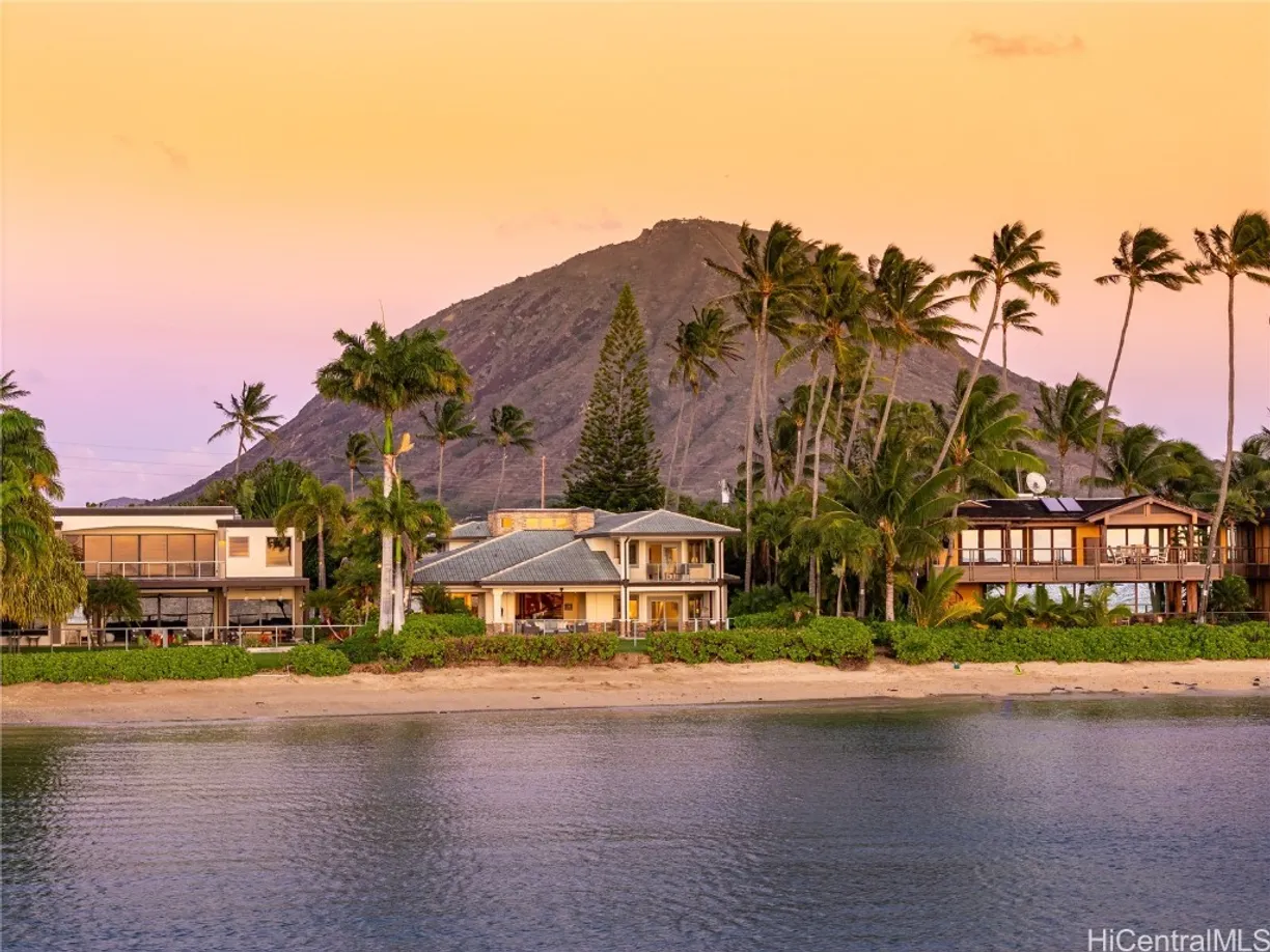 Hawaii Real Estate | View 221 Portlock Road | Listing