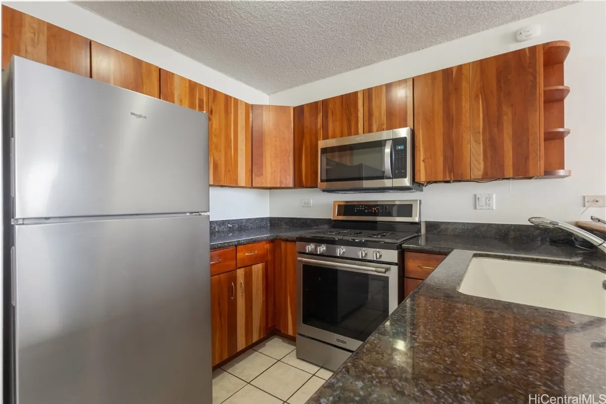 Hawaii Real Estate | View 2452 Tusitala Street, 1904 | Listing