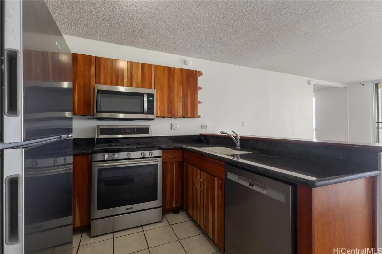 Hawaii Real Estate | View 2452 Tusitala Street, 1904 | Listing