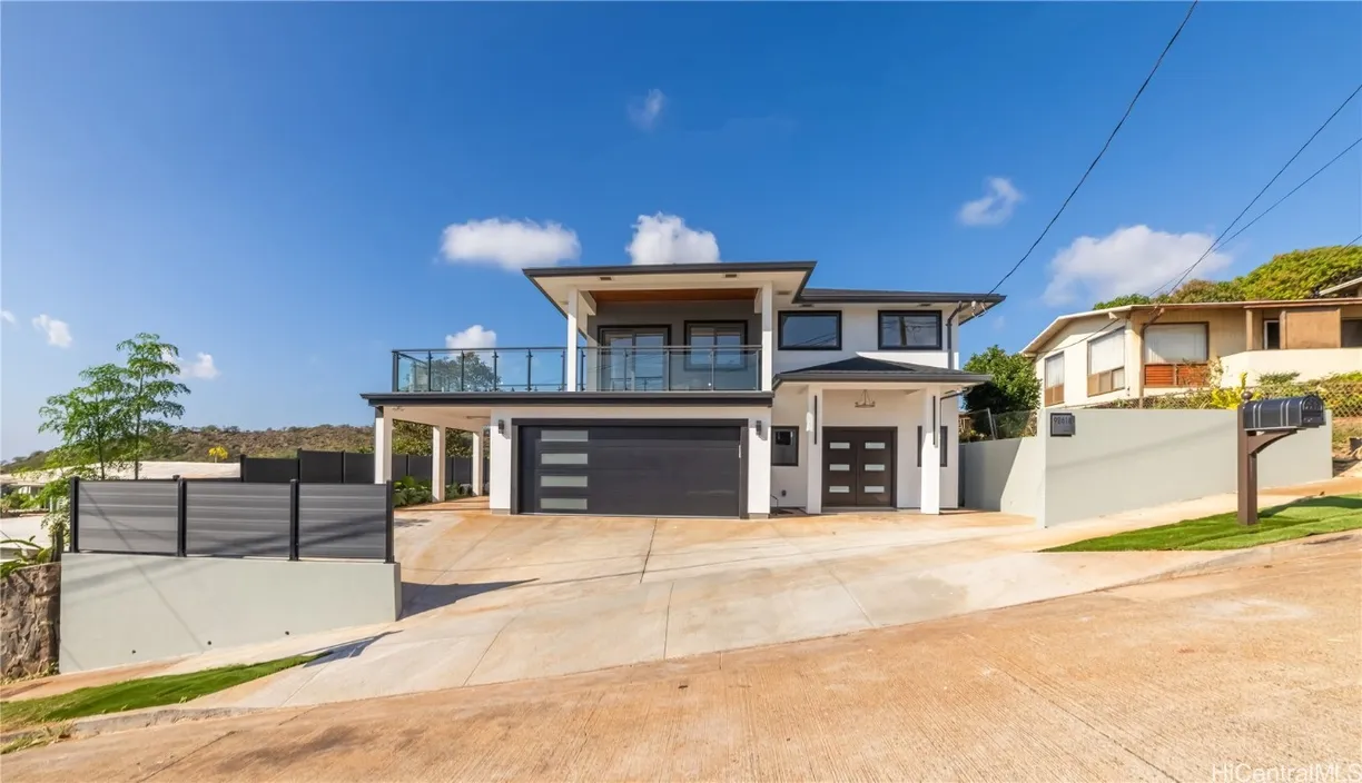 Hawaii Real Estate | View 92-618 Auwaea Street | 7 Beds, 4 Baths