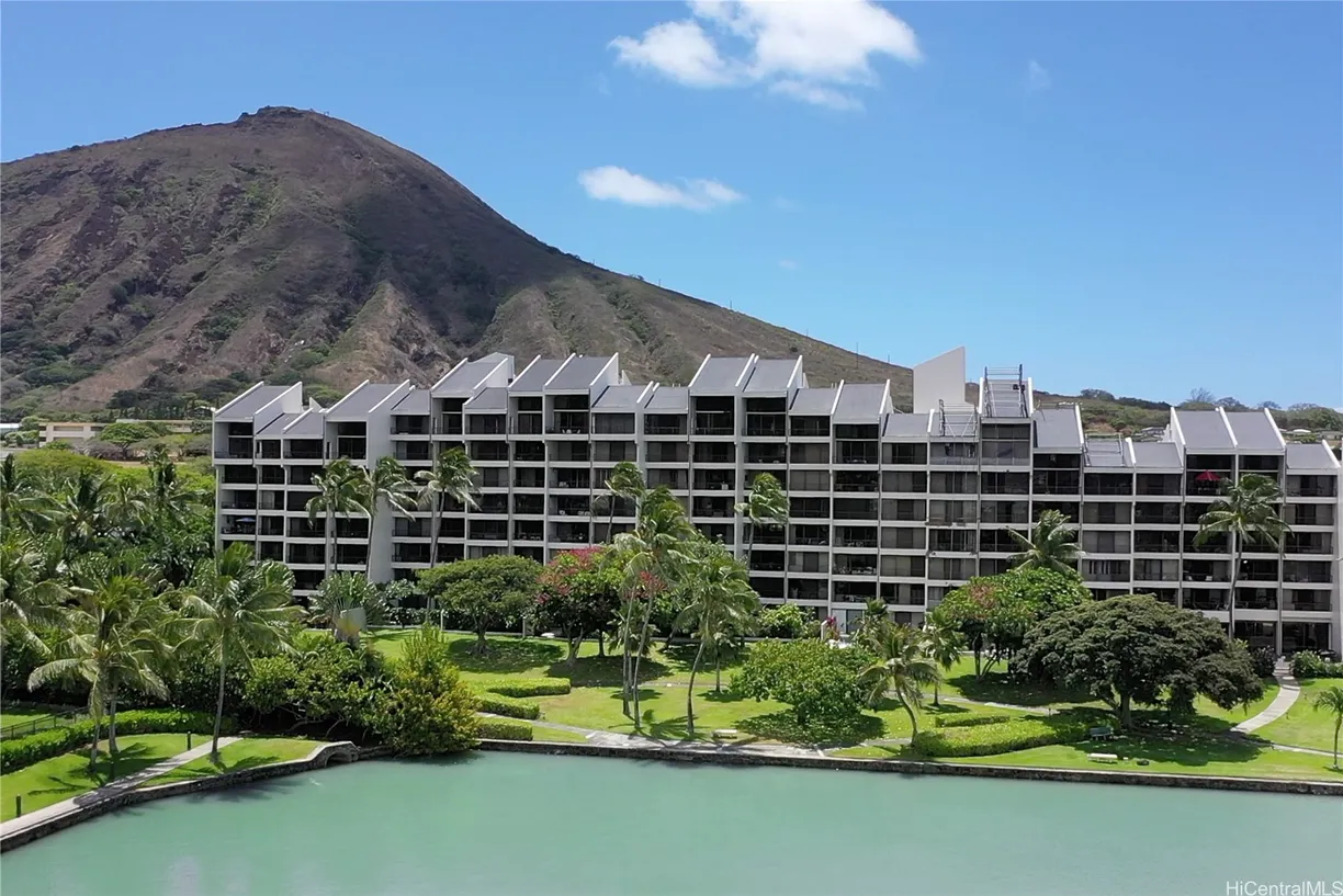 Hawaii Real Estate | View 500 Lunalilo Home Road, 28G | 3 Beds, 3 Baths