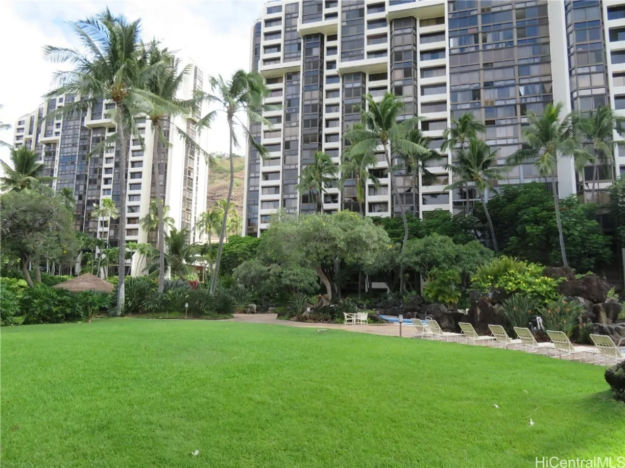 Hawaii Real Estate | View 501 Hahaione Street, 1/17H | 2 Beds, 1 Bath