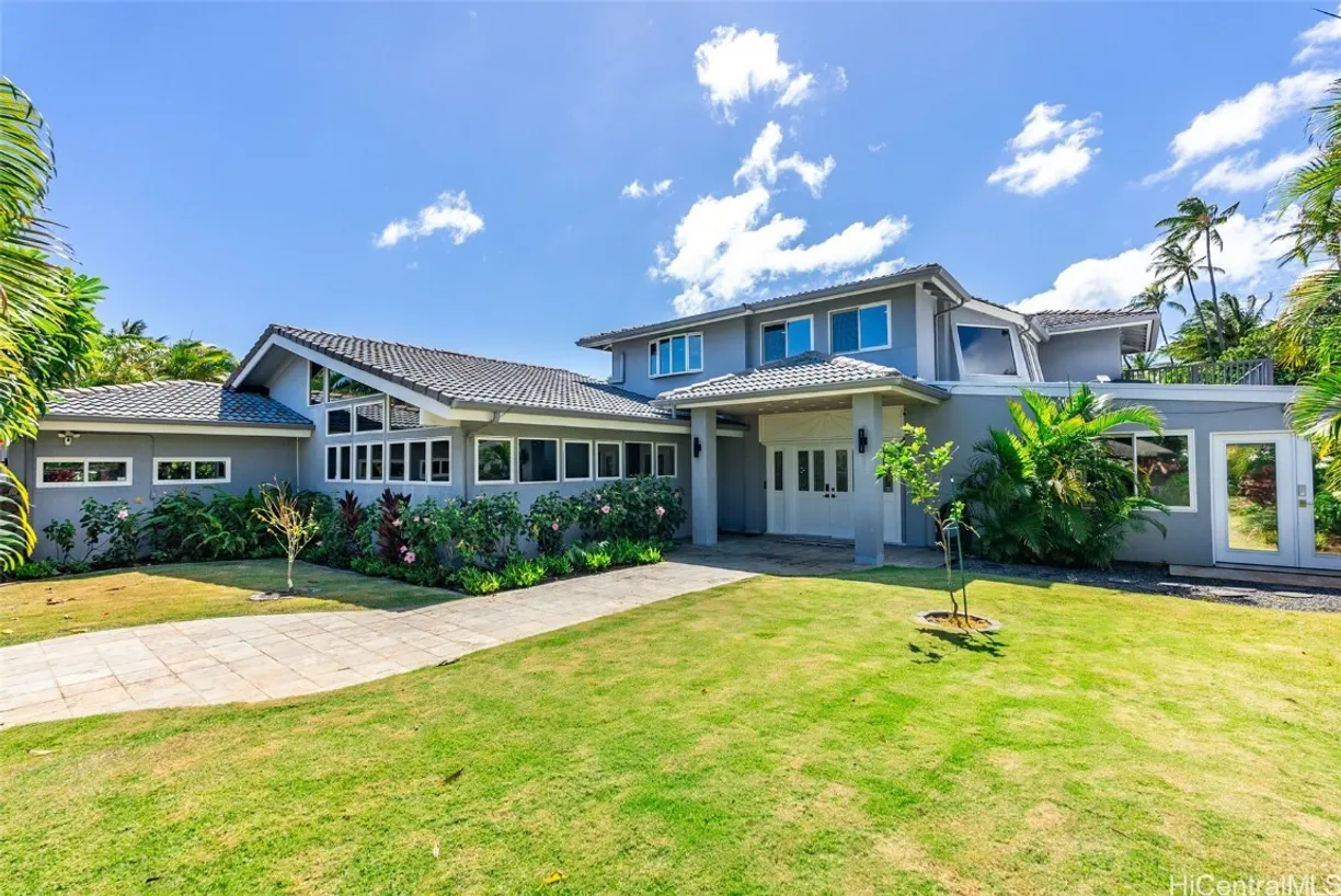 Hawaii Real Estate | View 243 Portlock Road | Listing