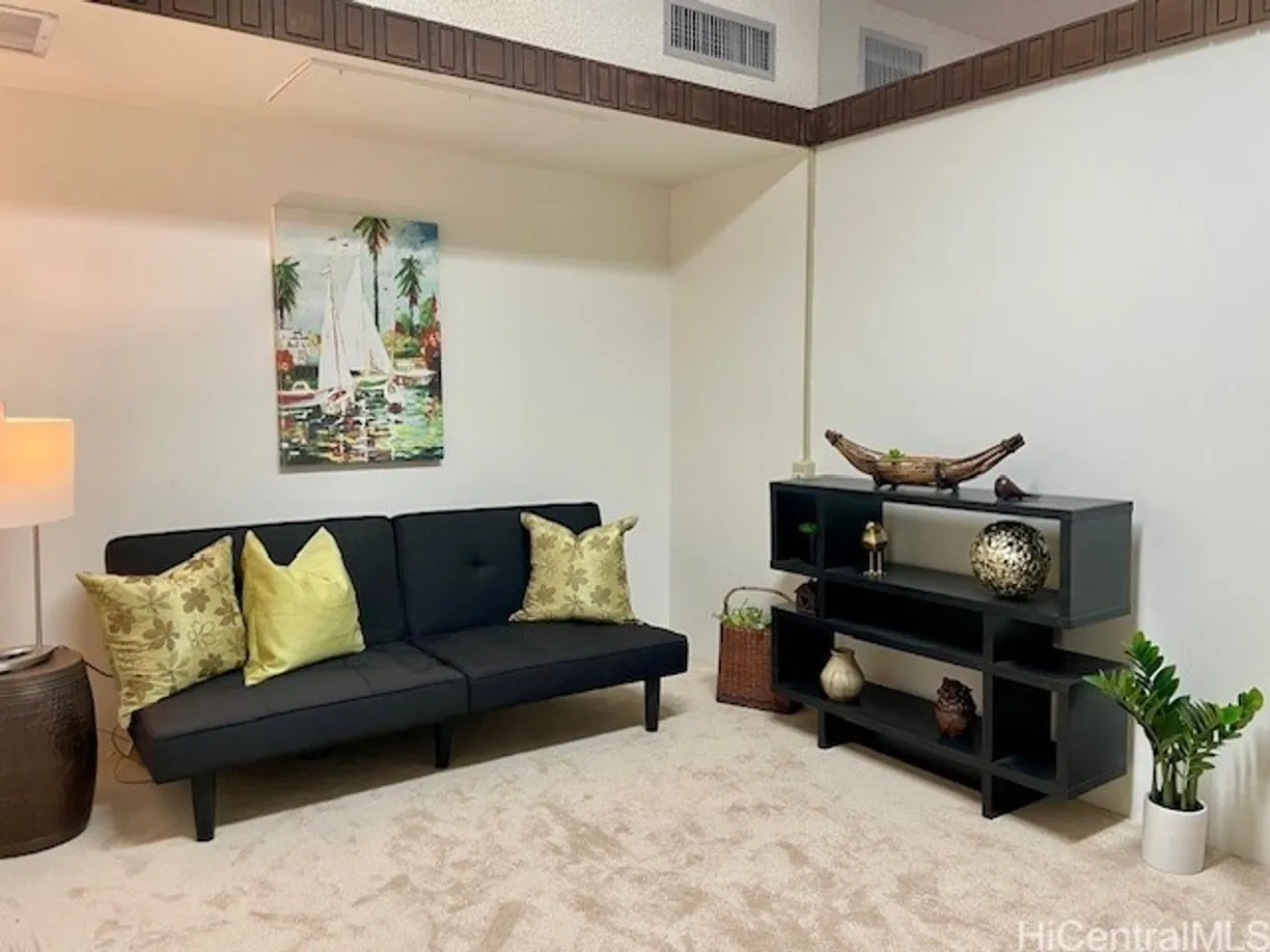 Hawaii Real Estate | View 1188 Bishop Street, 606 | 1 Bed, 1 Bath