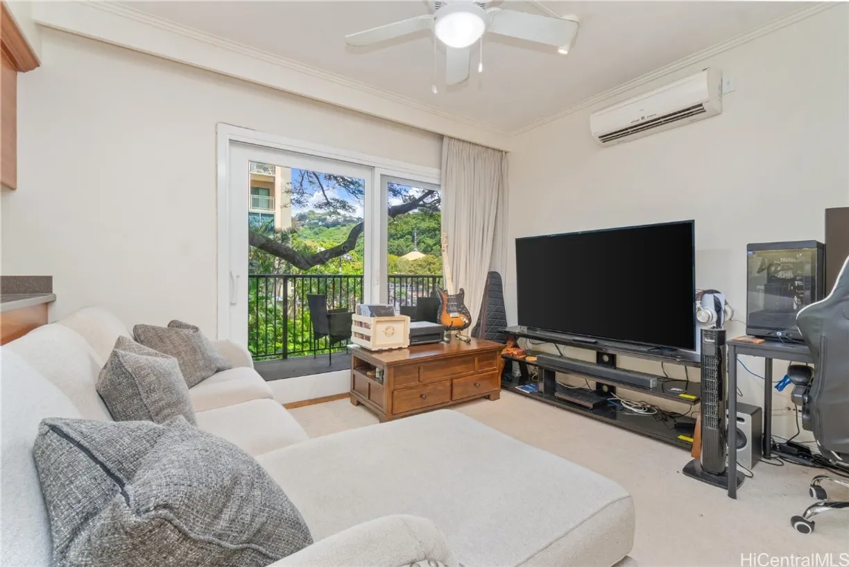 Hawaii Real Estate | View 21 Craigside Place, 1E | Listing