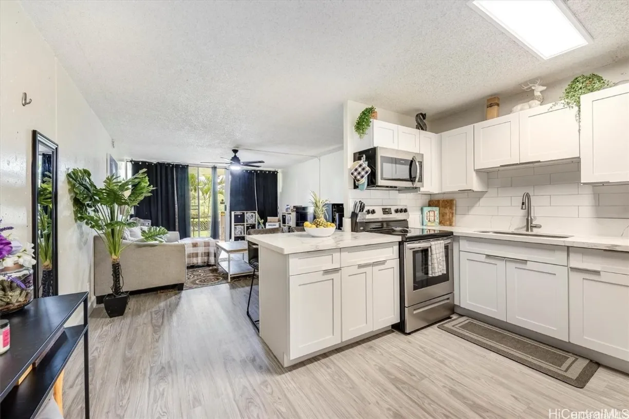 Hawaii Real Estate | View 95-20 Waihonu Street, C101 | 1 Bed, 1 Bath