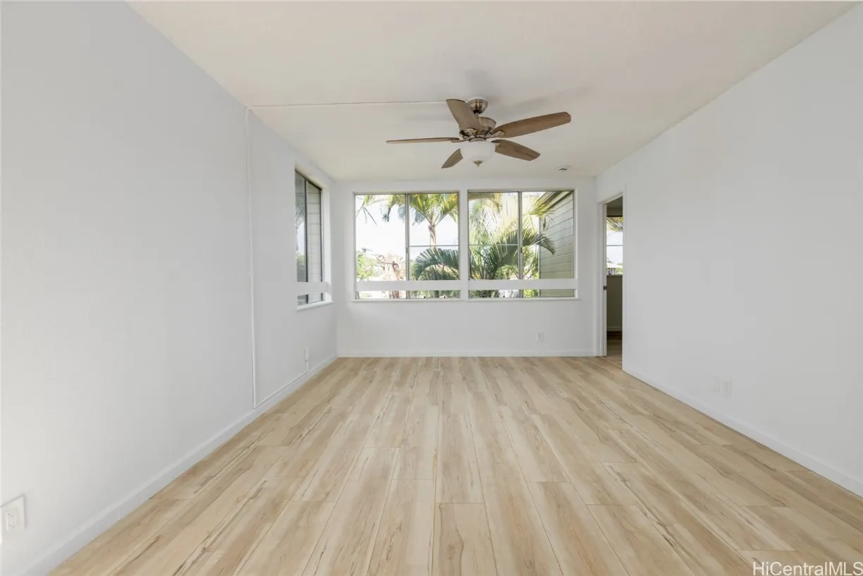 Hawaii Real Estate | View 95-632 Hanile Street, G207 | Listing