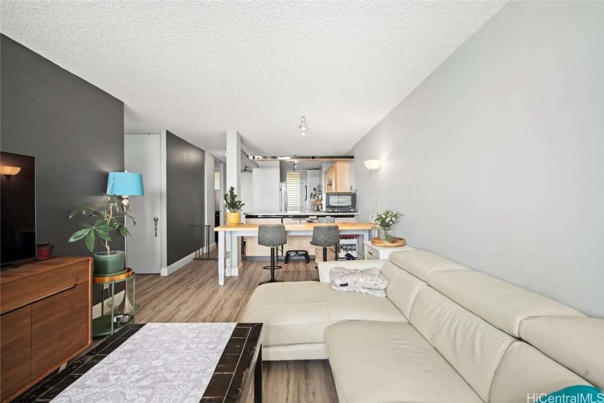 Hawaii Real Estate | View 4300 Waialae Avenue, A1804 | Listing