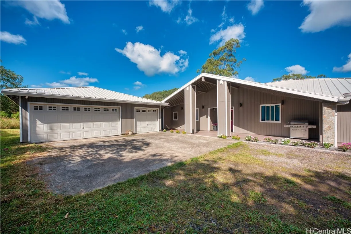 Hawaii Real Estate | View 699 Kulaloa Road | Listing