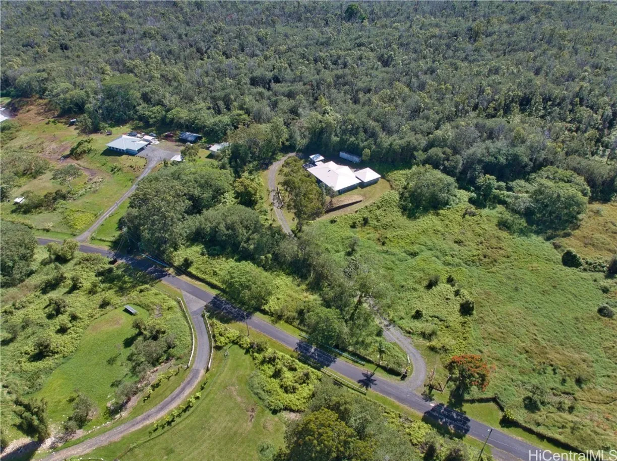 Hawaii Real Estate | View 699 Kulaloa Road | 4 Beds, 3 Baths