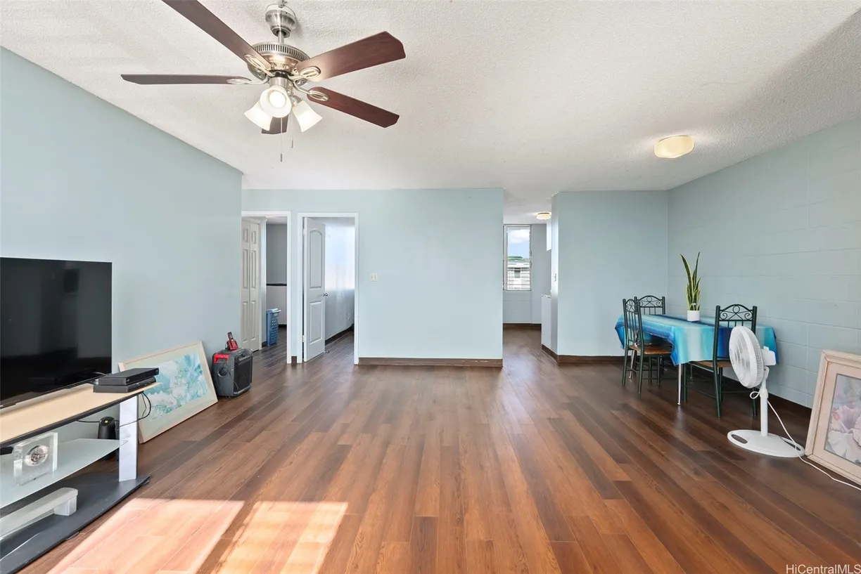 Hawaii Real Estate | View 94-246 Leoku Street, E306 | Listing