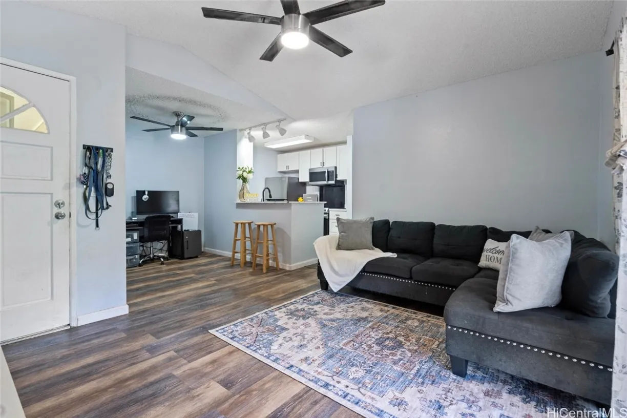 Hawaii Real Estate | View 95-510 Wikao Street, B206 | 2 Beds, 2 Baths