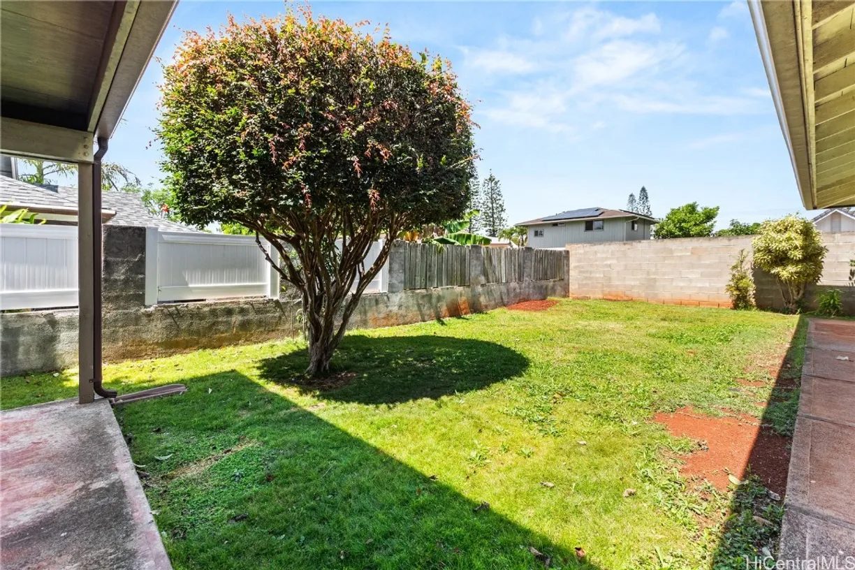 Hawaii Real Estate | View 95-181 Newe Place | Listing