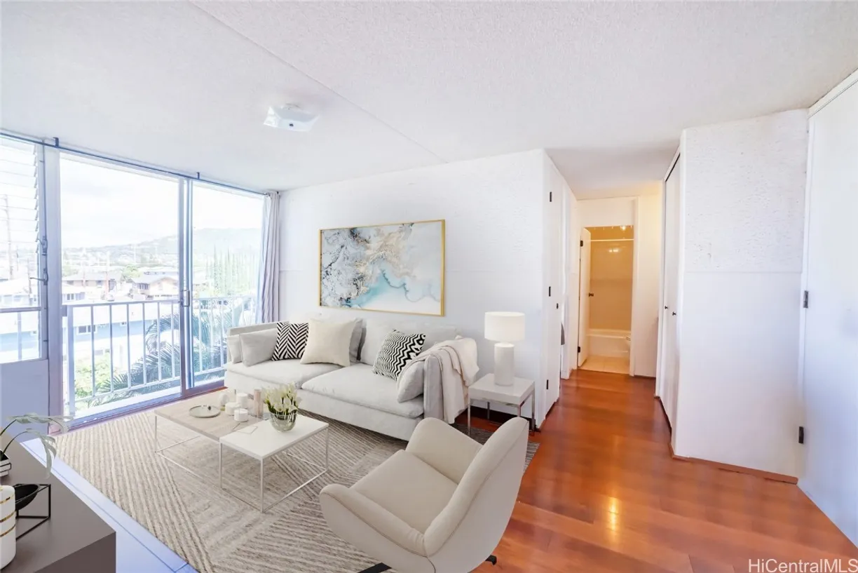 Hawaii Real Estate | View 2845 Waialae Avenue, 414 | 2 Beds, 1 Bath