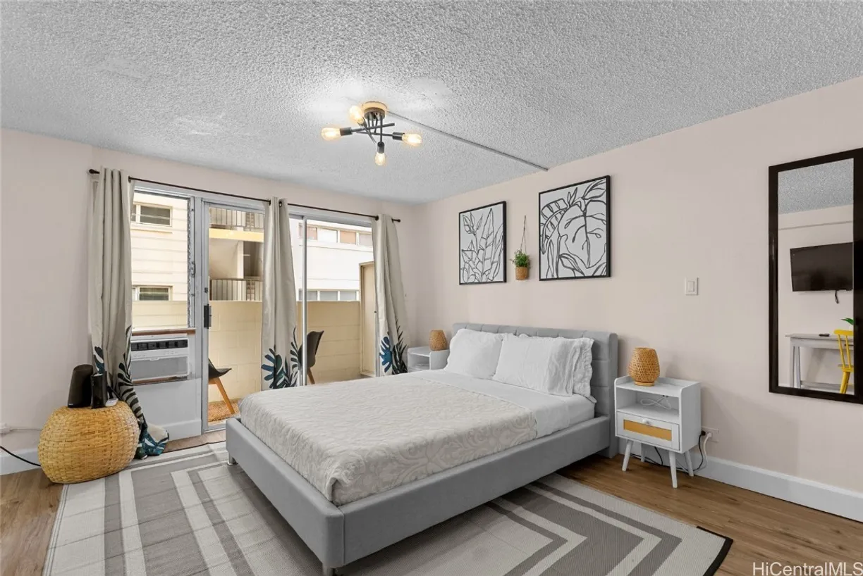 Hawaii Real Estate | View 2450 Prince Edward Street, 308A | 1 Bath