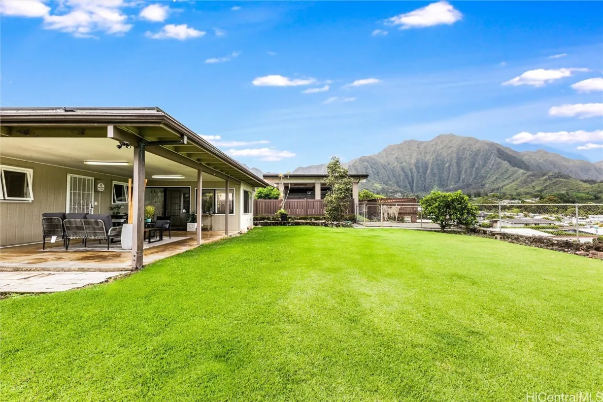 Hawaii Real Estate | View 46-185 Haiku Road | 3 Beds, 2 Baths