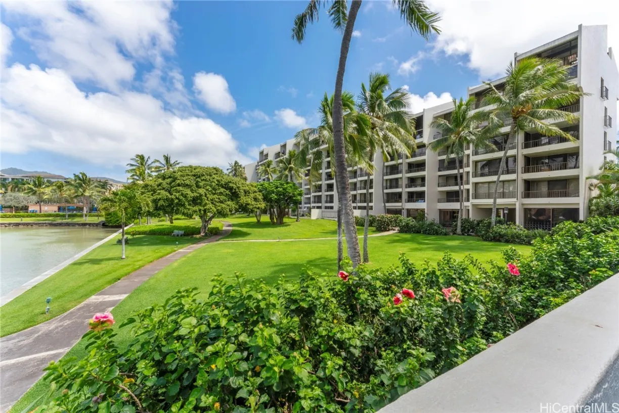 Hawaii Real Estate | View 500 Lunalilo Home Road, 25C | 2 Beds, 2 Baths