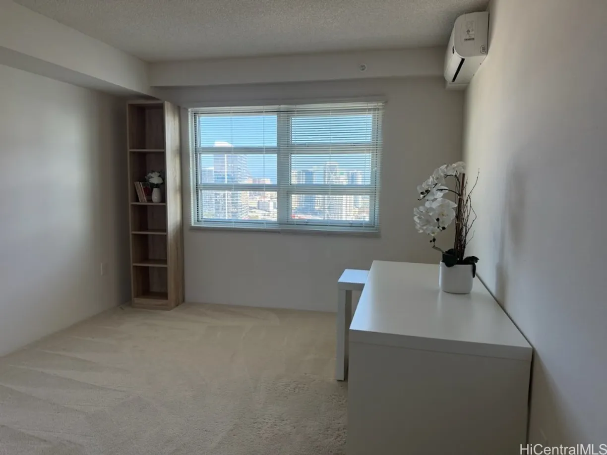 Hawaii Real Estate | View 801 South Street, 3728 | Listing
