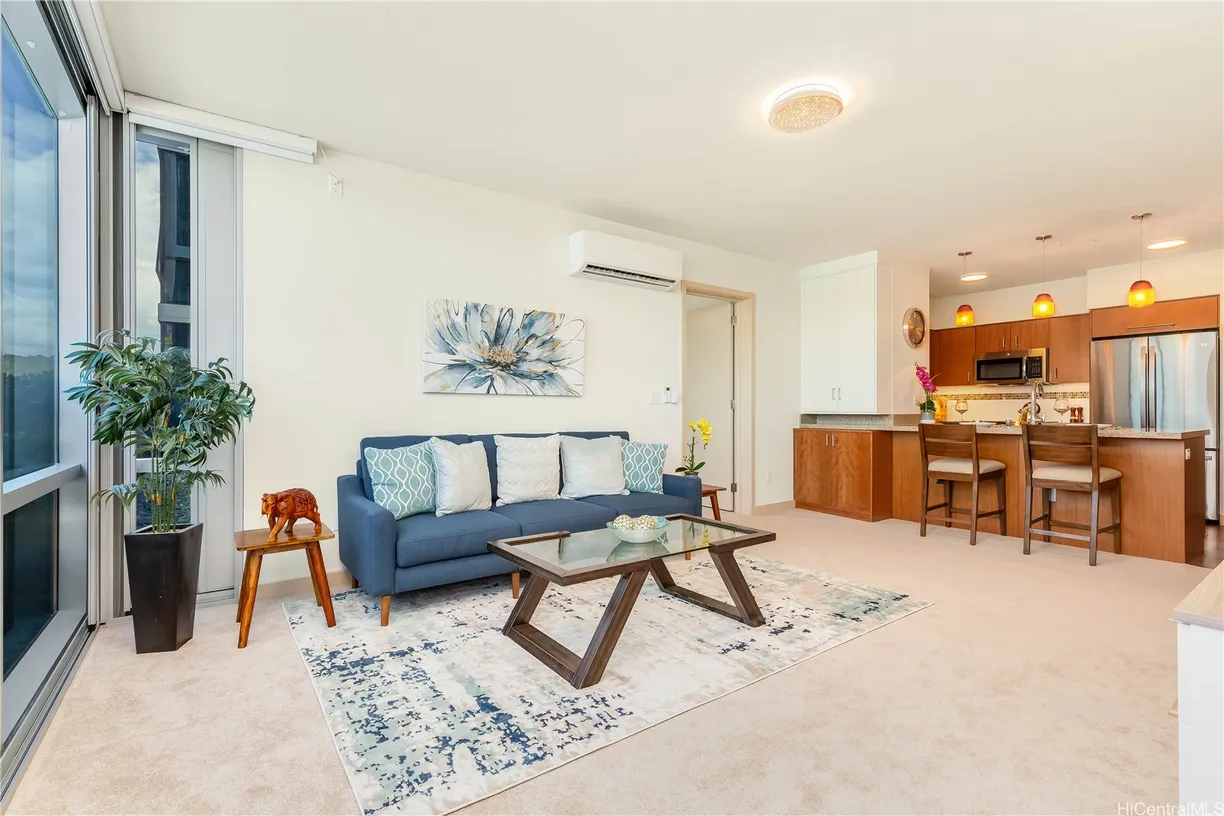 Hawaii Real Estate | View 555 South Street, 807 | 2 Beds, 2 Baths