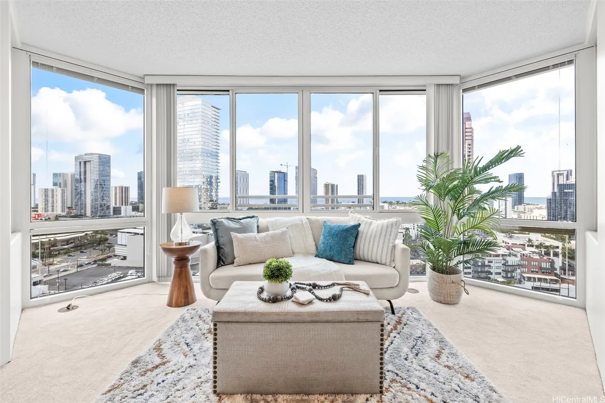 Hawaii Real Estate | View 801 S King Street, 2003 | 2 Beds, 2 Baths