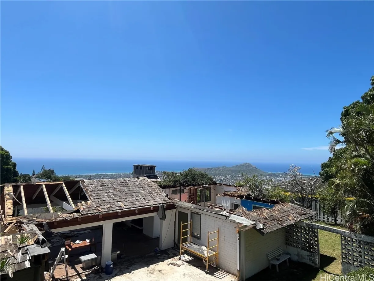 Hawaii Real Estate | View 4856 Sierra Drive