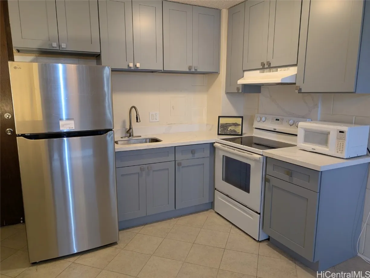 Hawaii Real Estate | View 2845 Waialae Avenue, 116 | Listing