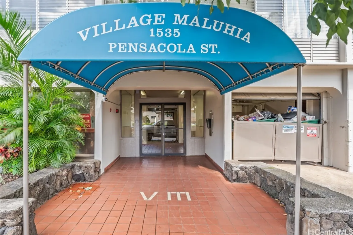 Hawaii Real Estate | View 1535 Pensacola Street, 808 | 2 Beds, 1 Bath
