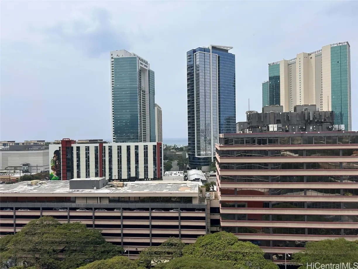 Hawaii Real Estate | View 1288 Kapiolani Boulevard, I1605 | Listing