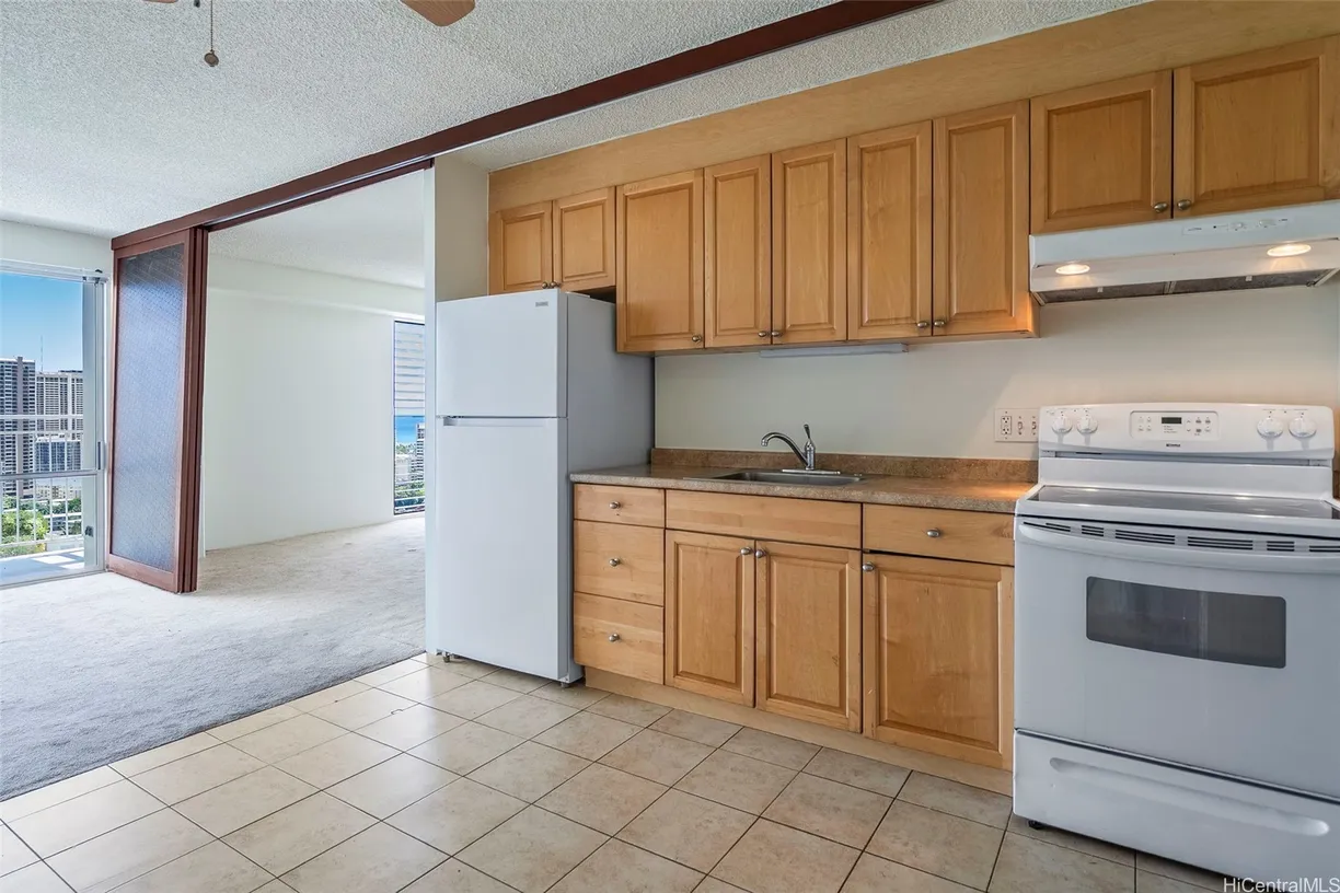 Hawaii Real Estate | View 1655 Makaloa Street, 2611 | 1 Bed, 1 Bath