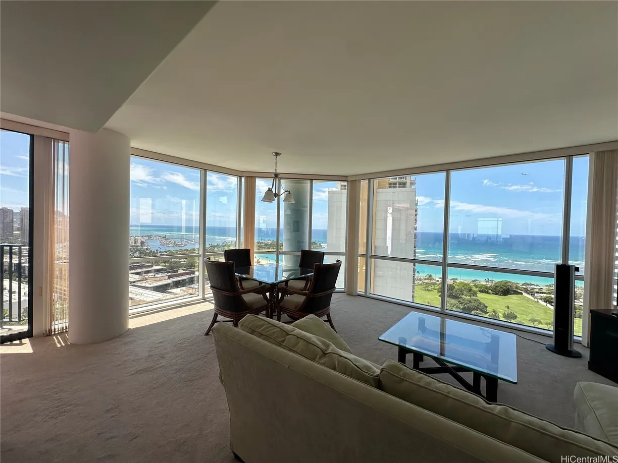 Hawaii Real Estate | View 88 Piikoi Street, 2709 | 2 Beds, 2 Baths