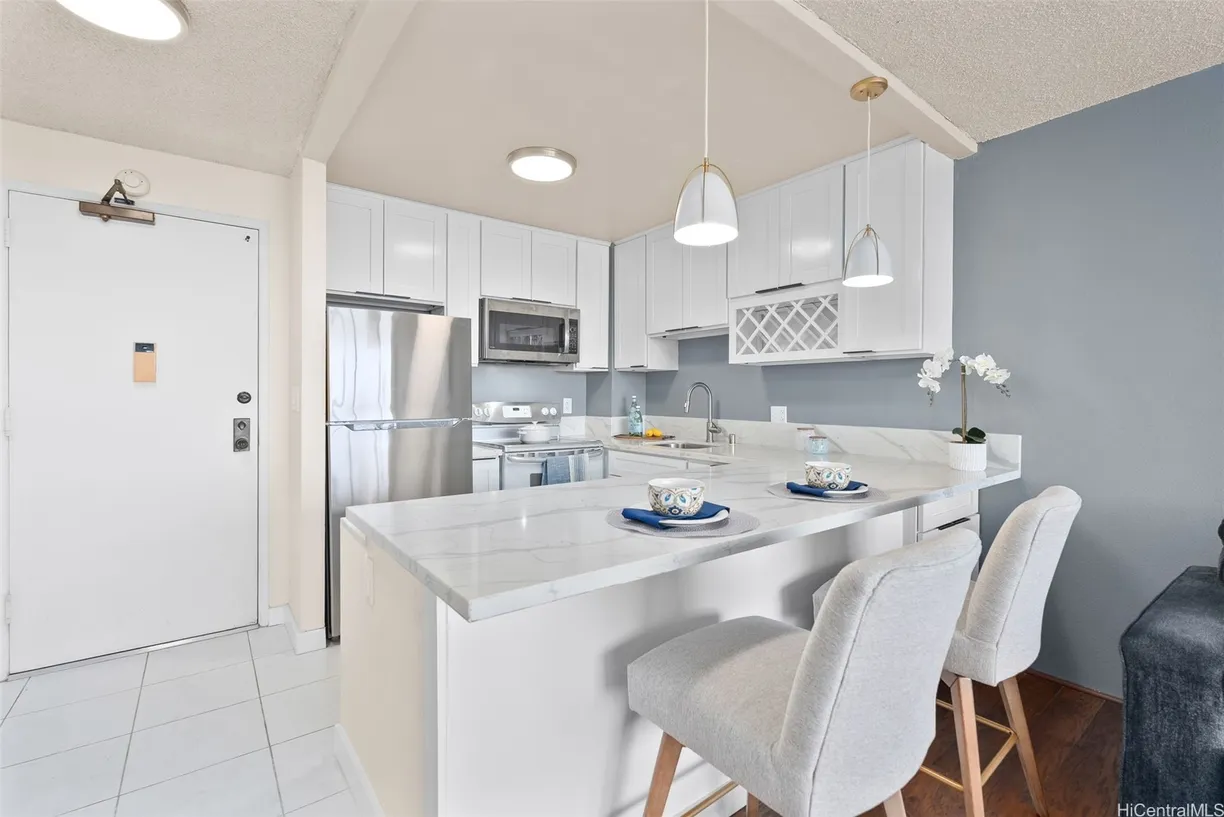 Hawaii Real Estate | View 55 S Kukui Street, D2410 | Listing