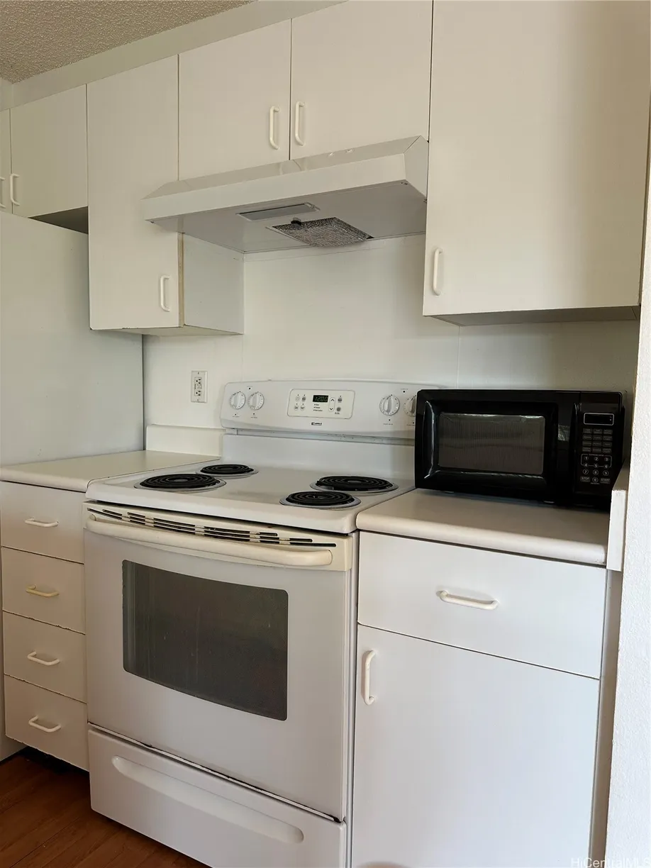 Hawaii Real Estate | View 95-510 Wikao Street, B202 | Listing