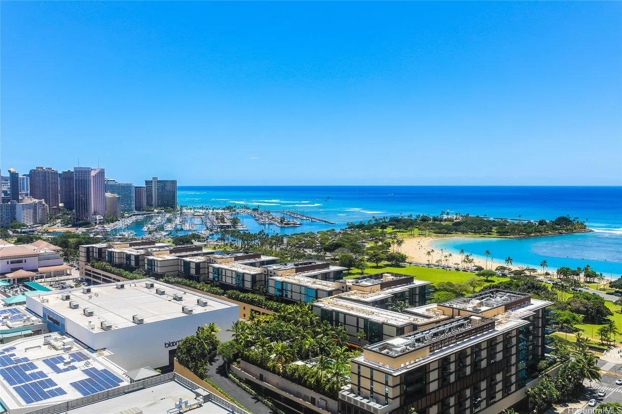 Hawaii Real Estate | View 88 Piikoi Street, 2904 | 2 Beds, 2 Baths