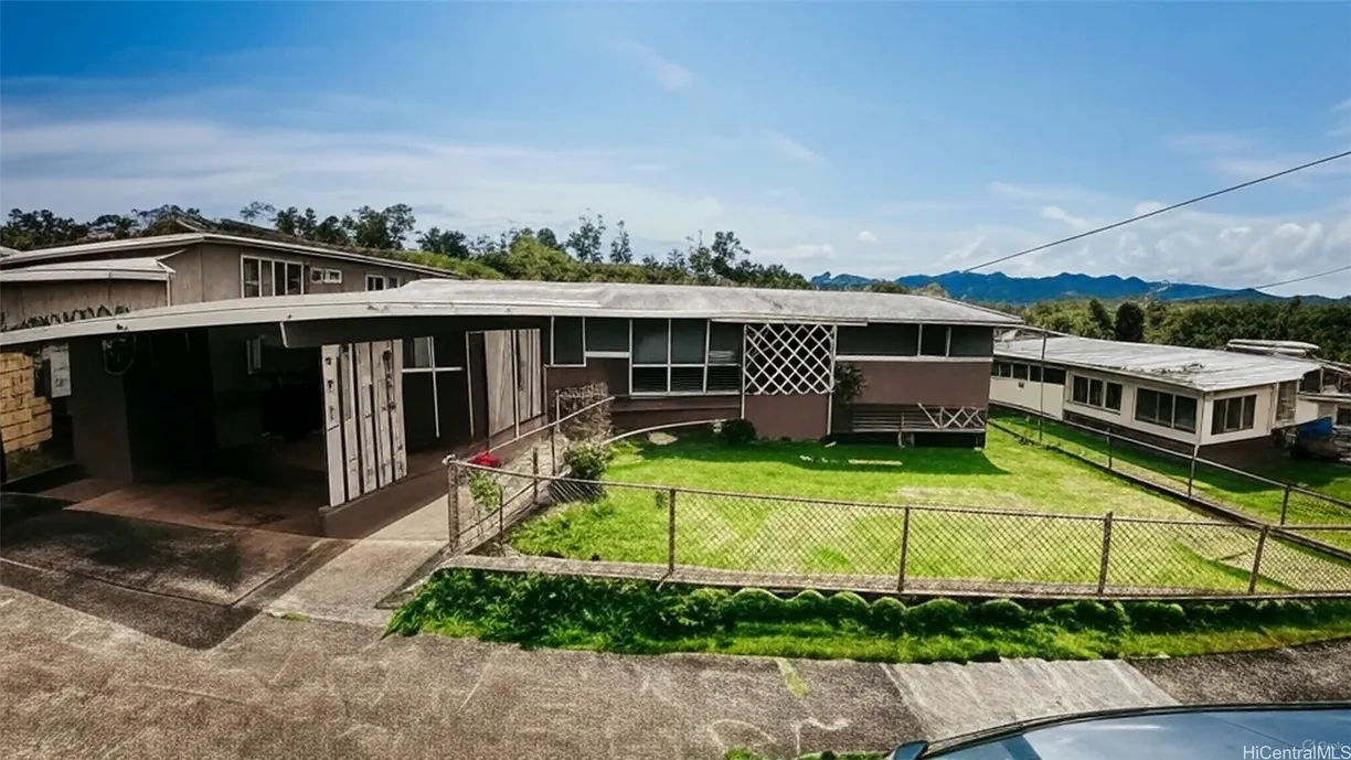 Hawaii Real Estate | View 95-059 Waihonu Street | 3 Beds, 2 Baths