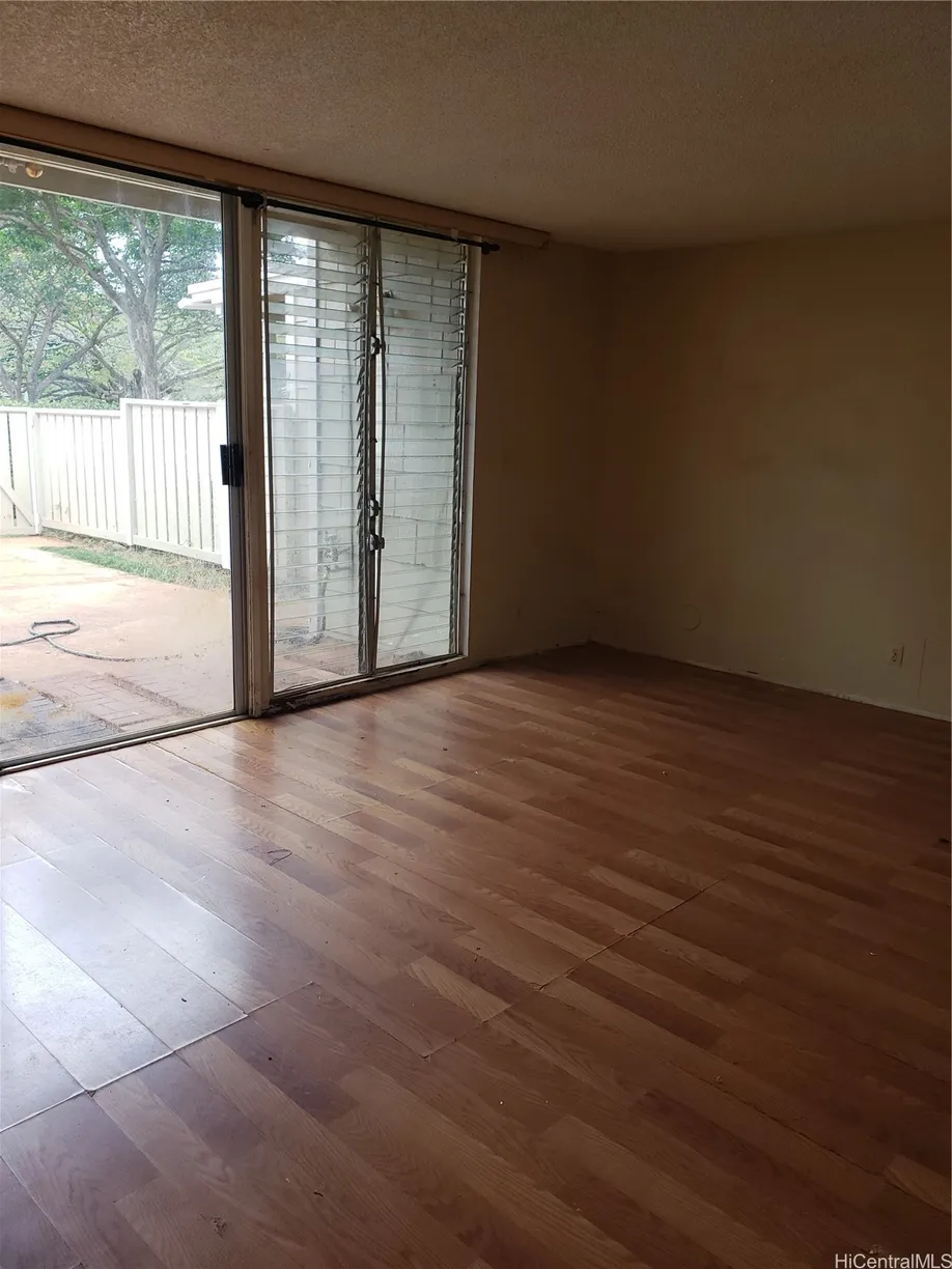 Hawaii Real Estate | View 94-342 Hokuala Street, 103 | Listing