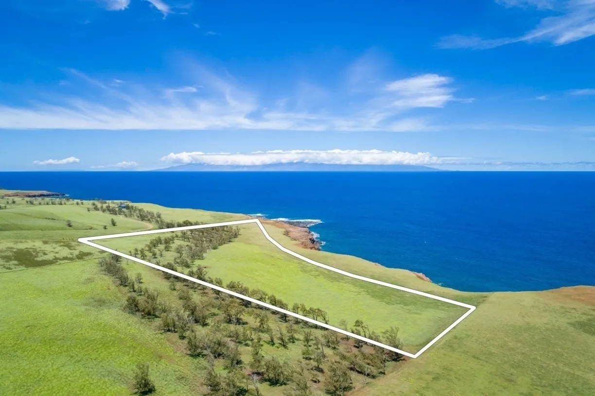 Hawaii Real Estate | View HOEA RD | Listing