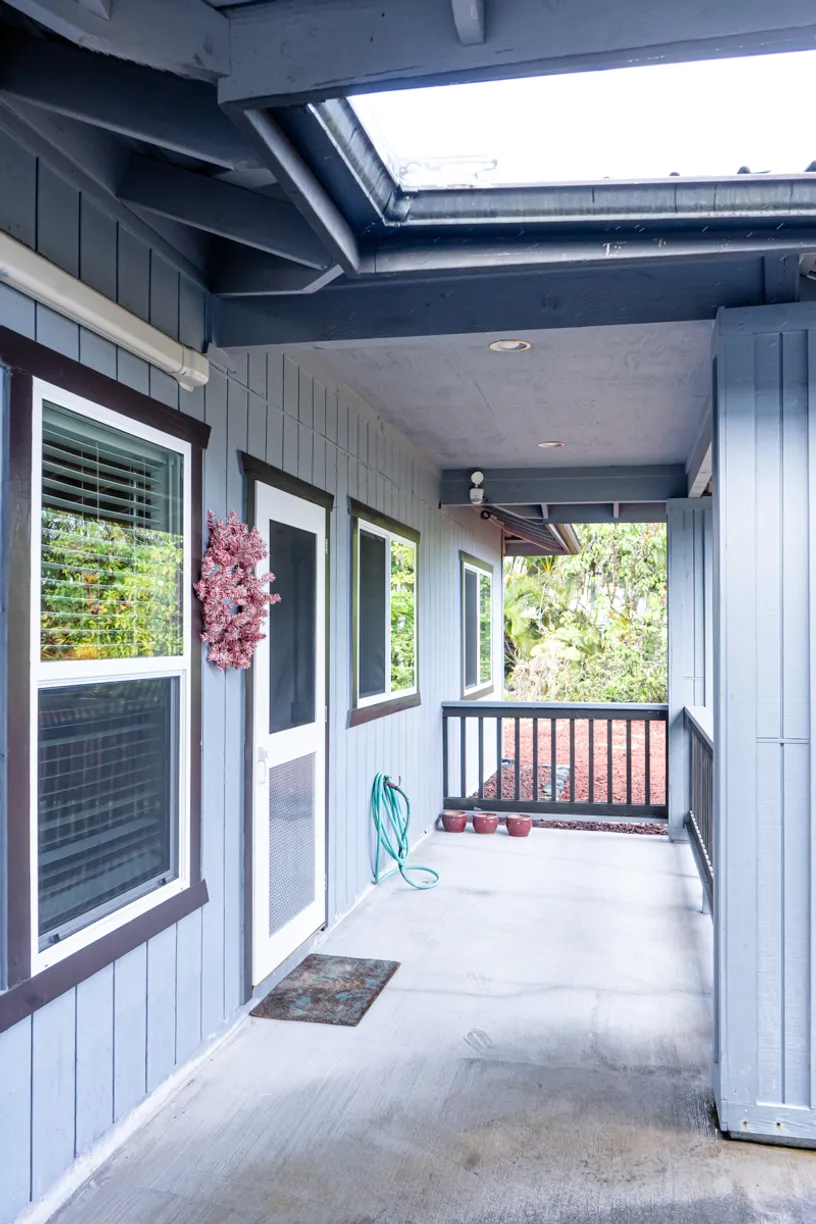 Hawaii Real Estate | View 15-1688 9TH AVE | Listing