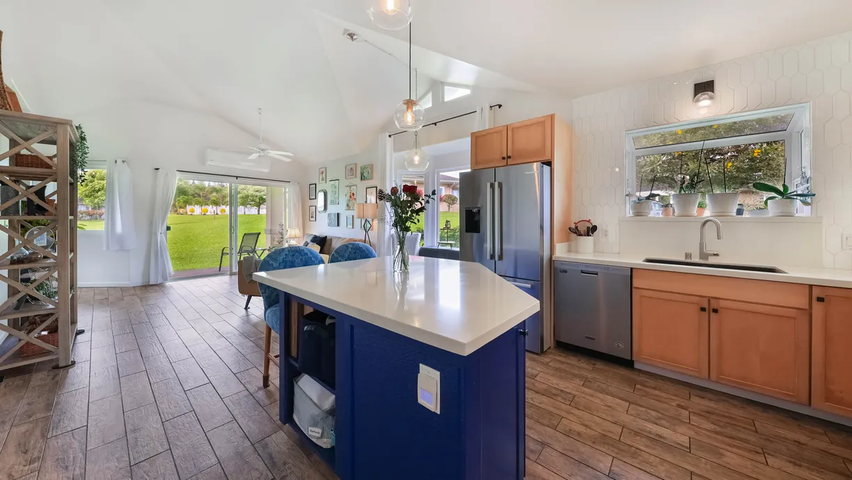 Hawaii Real Estate | View 2110 KANEKA ST, 120 | Listing