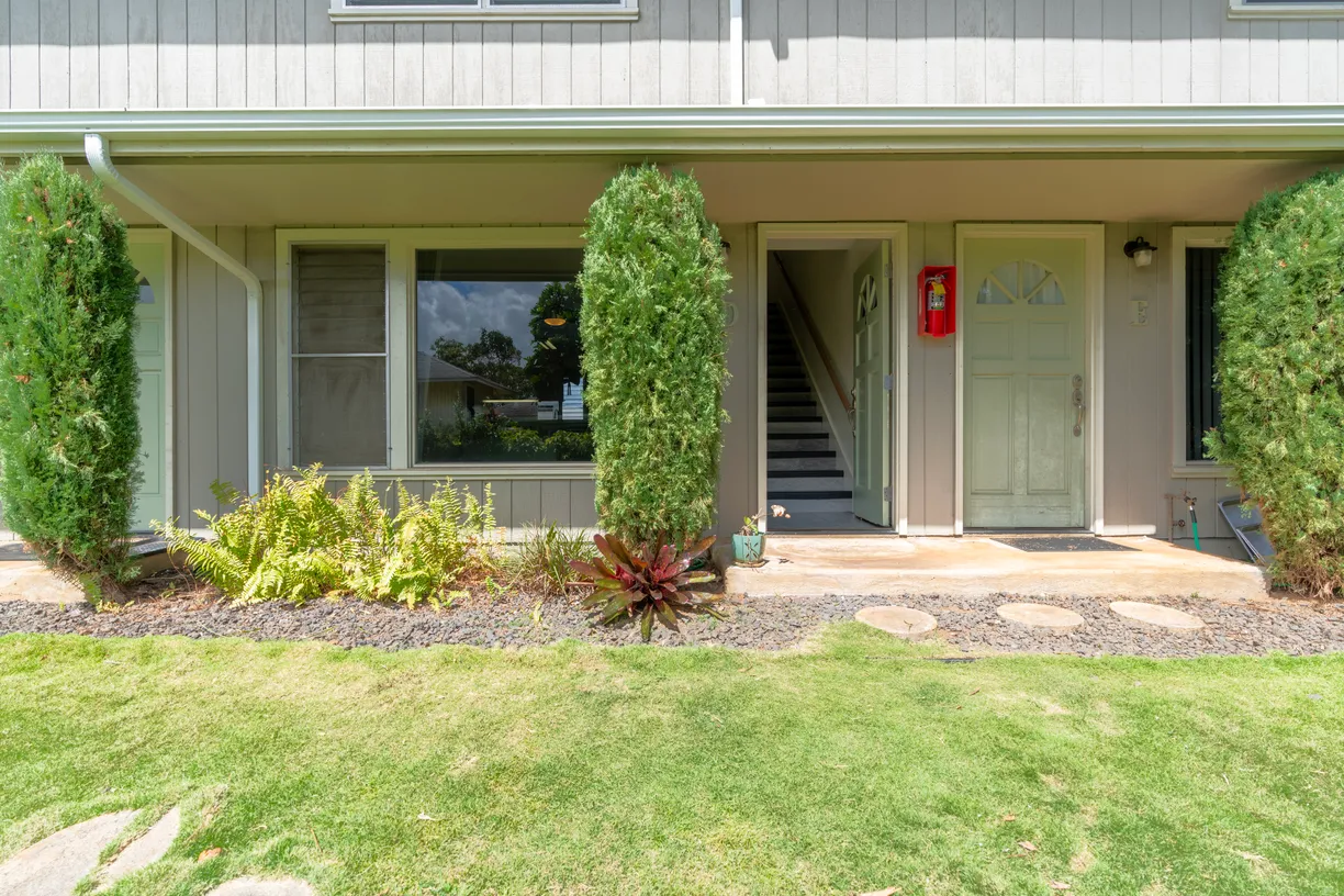 Hawaii Real Estate | View 3360 ELIMA ST, D | 2 Beds, 2 Baths