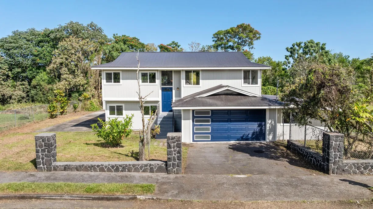 Hawaii Real Estate | View 1577 MAUNAKAI ST | Listing