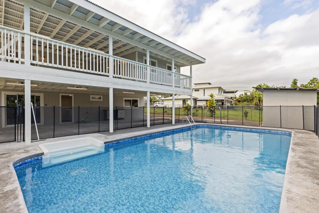 Hawaii Real Estate | View 1577 MAUNAKAI ST | Listing