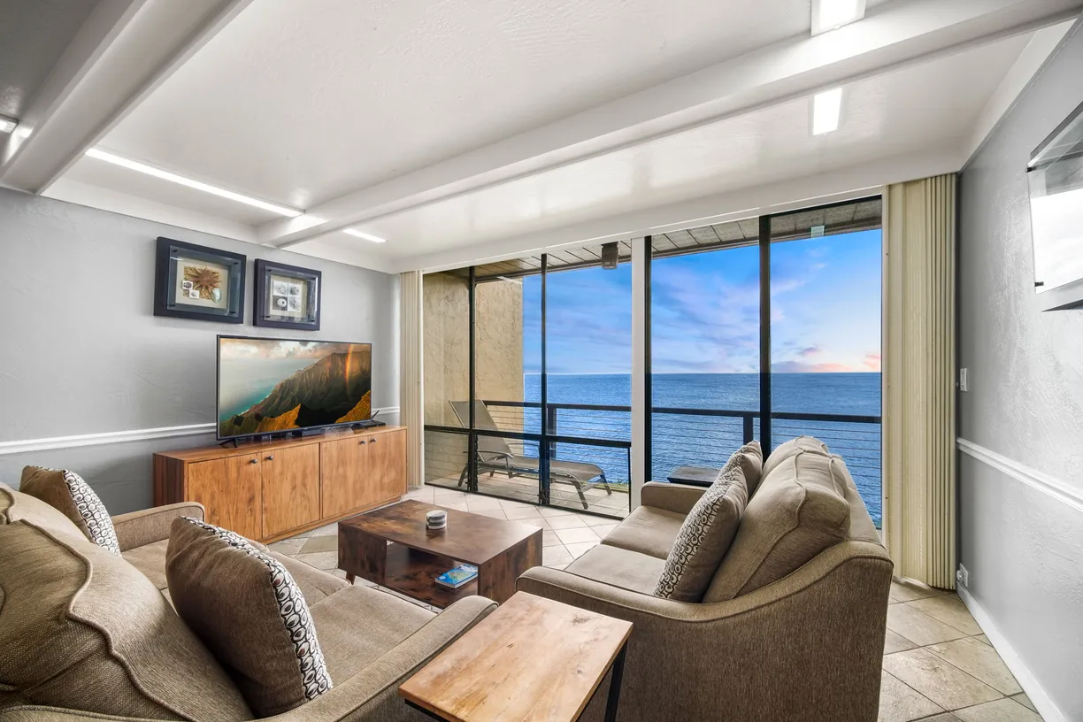 Hawaii Real Estate | View 1677 PEE RD, B2 | Listing